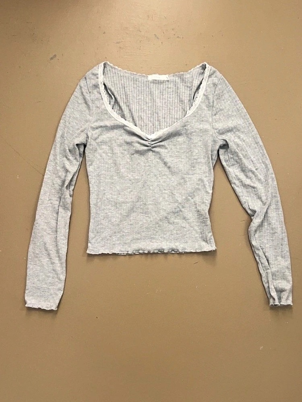 Lush Gray Long Sleeve Top Size women’s Large